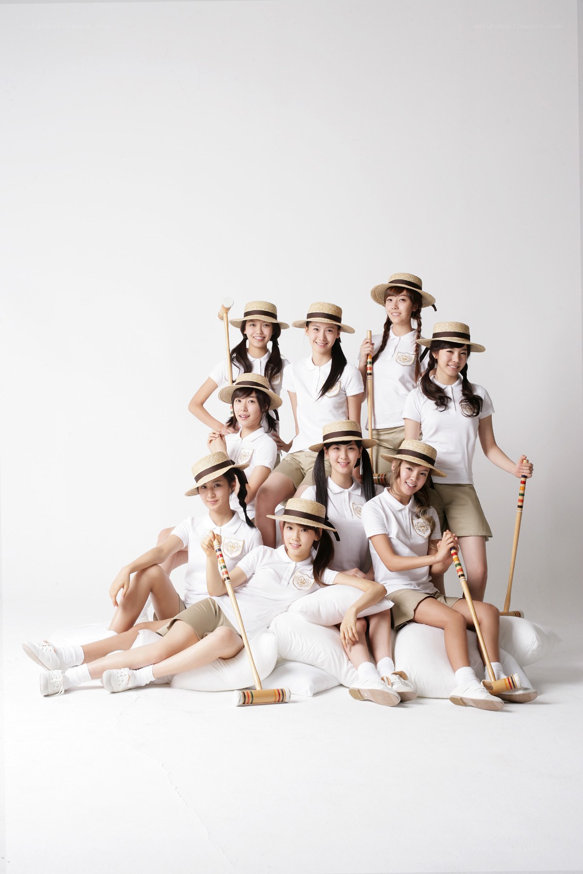 K-pop group in golf attire