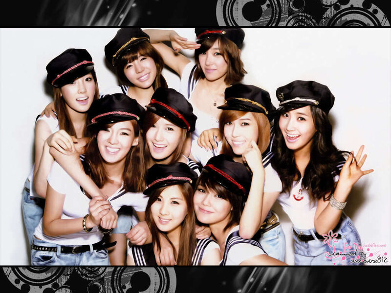 K-pop group in sailor outfits