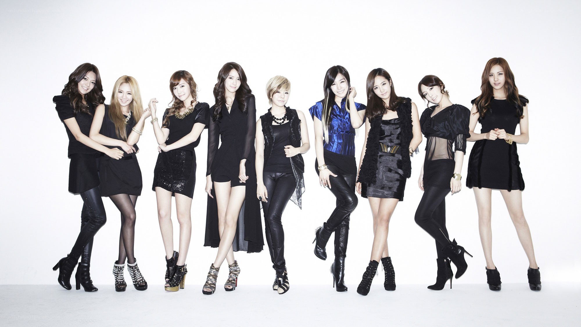 K-pop group photo