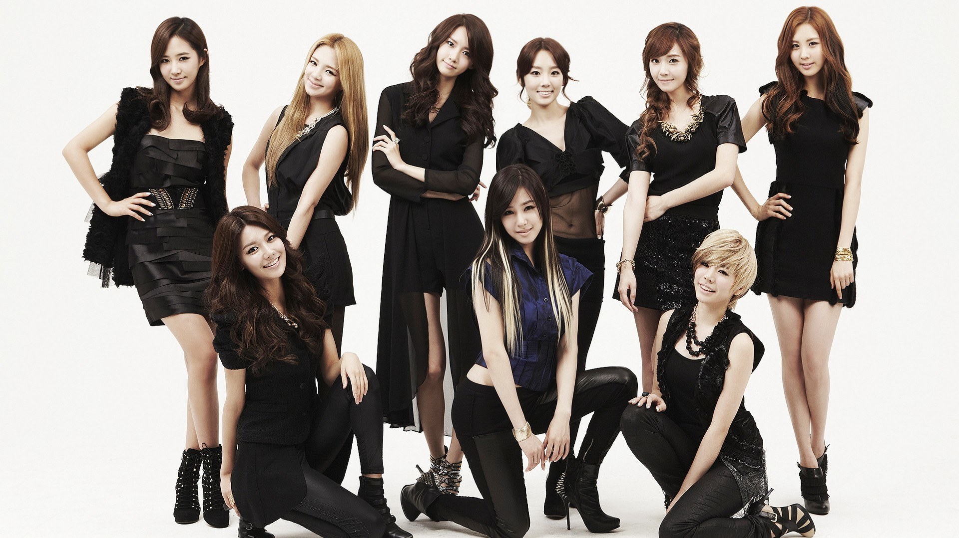 K-pop group photo