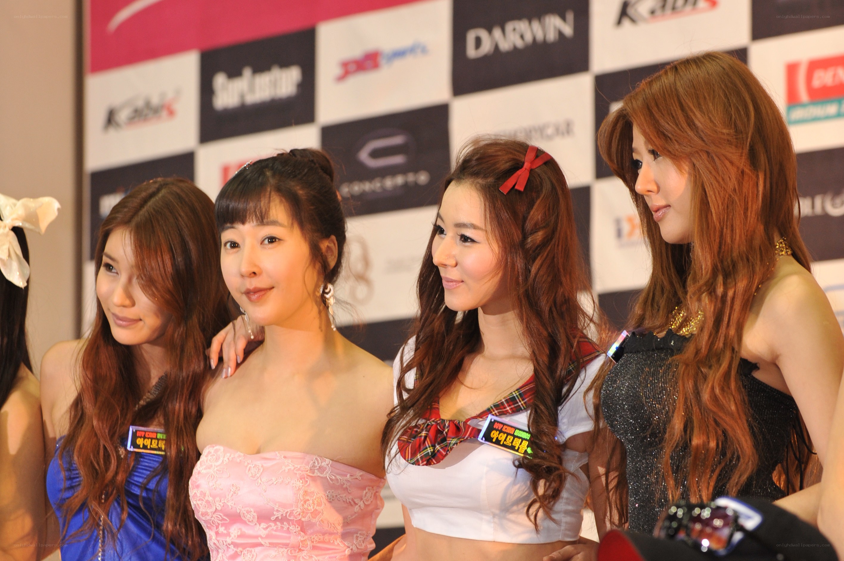 K-pop idols at event