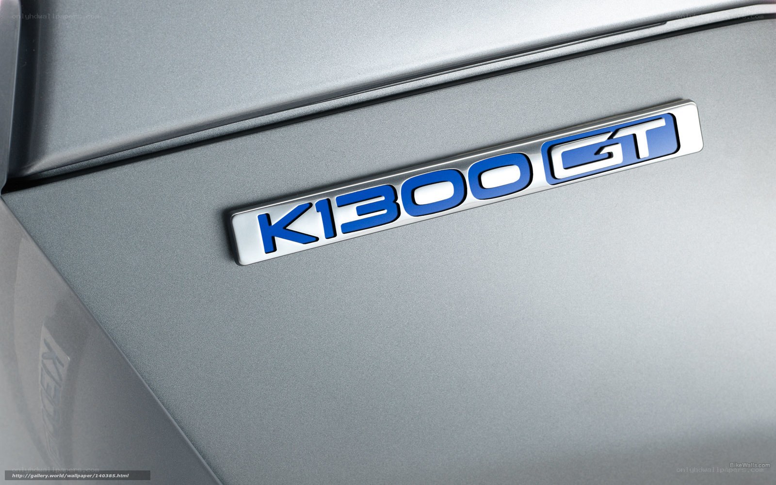 K1300 GT emblem close-up