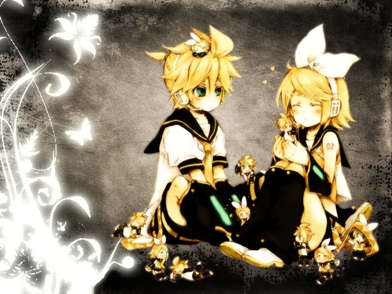 Kagamine twins with small versions