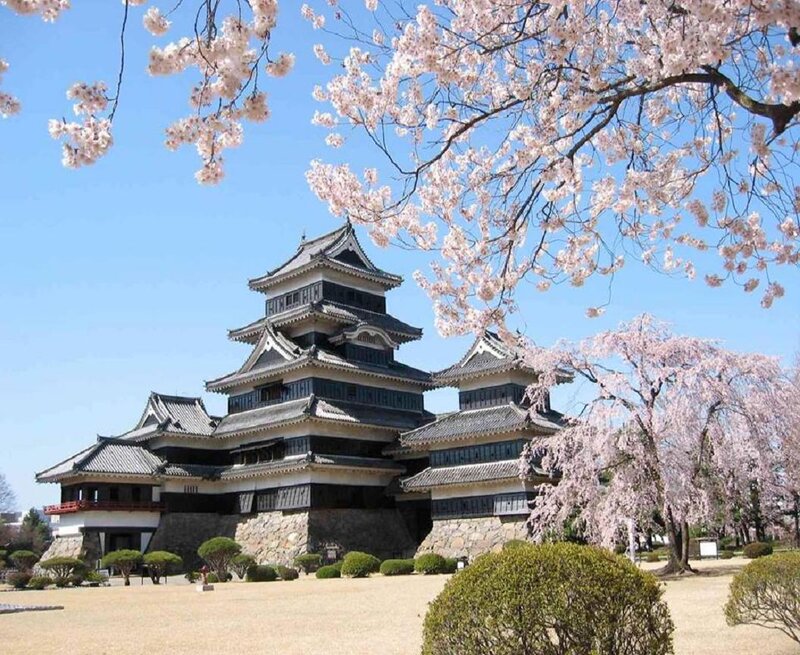 Kanazawa Castle — Blue