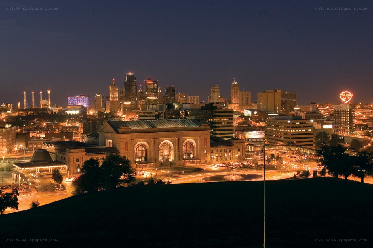Kansas City skyline at night