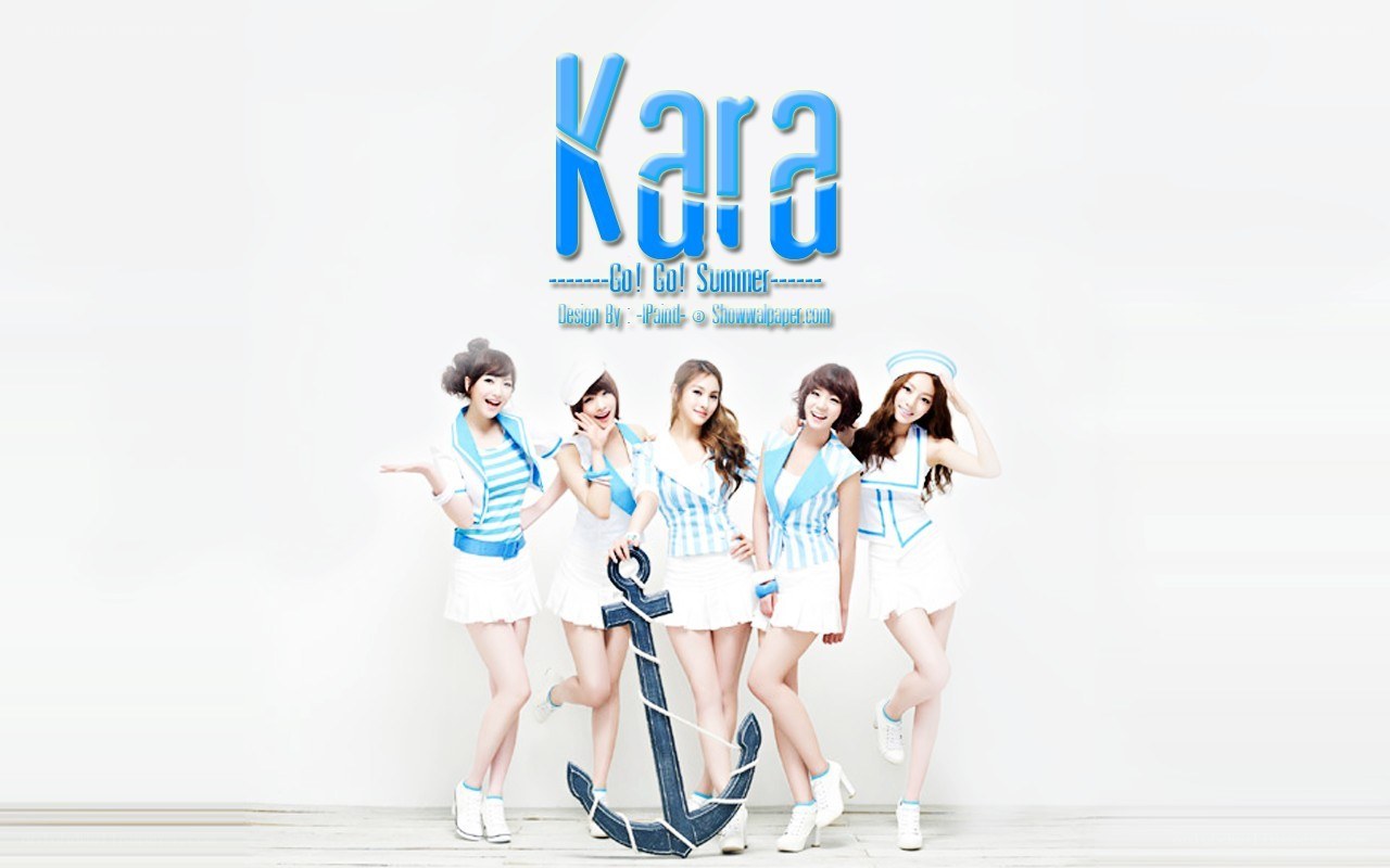 Kara summer group photo