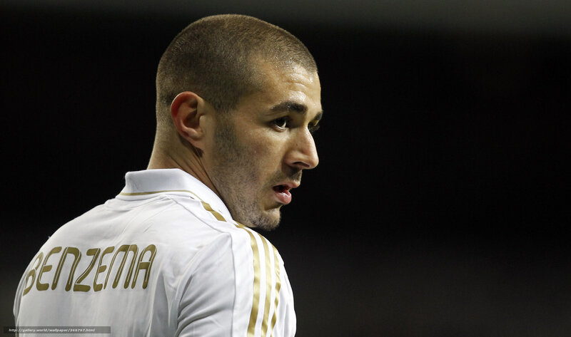 Karim Benzema in white jersey