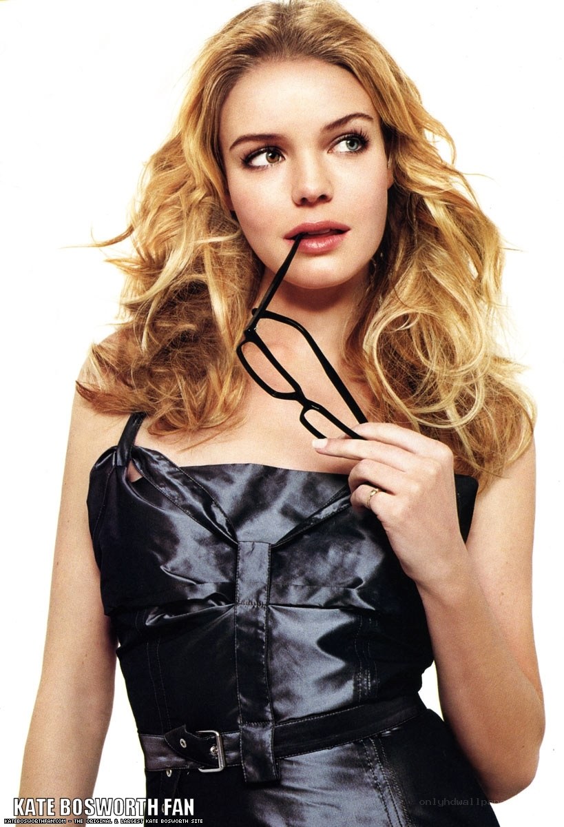Kate Bosworth holding glasses