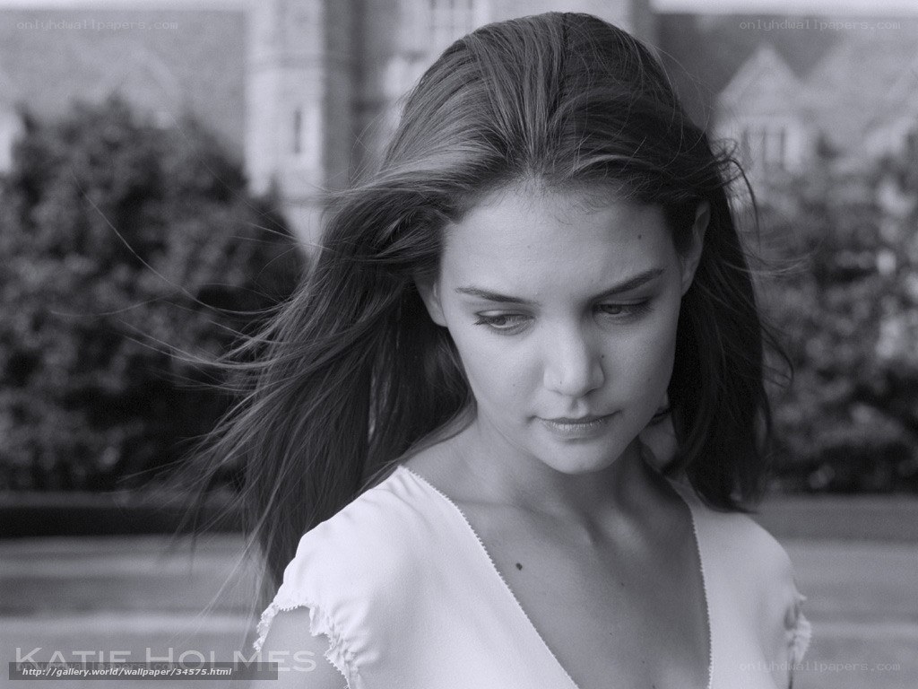 Katie Holmes in black and white