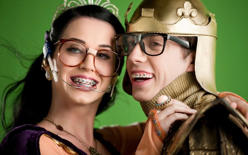 Katy Perry and a man in costumes