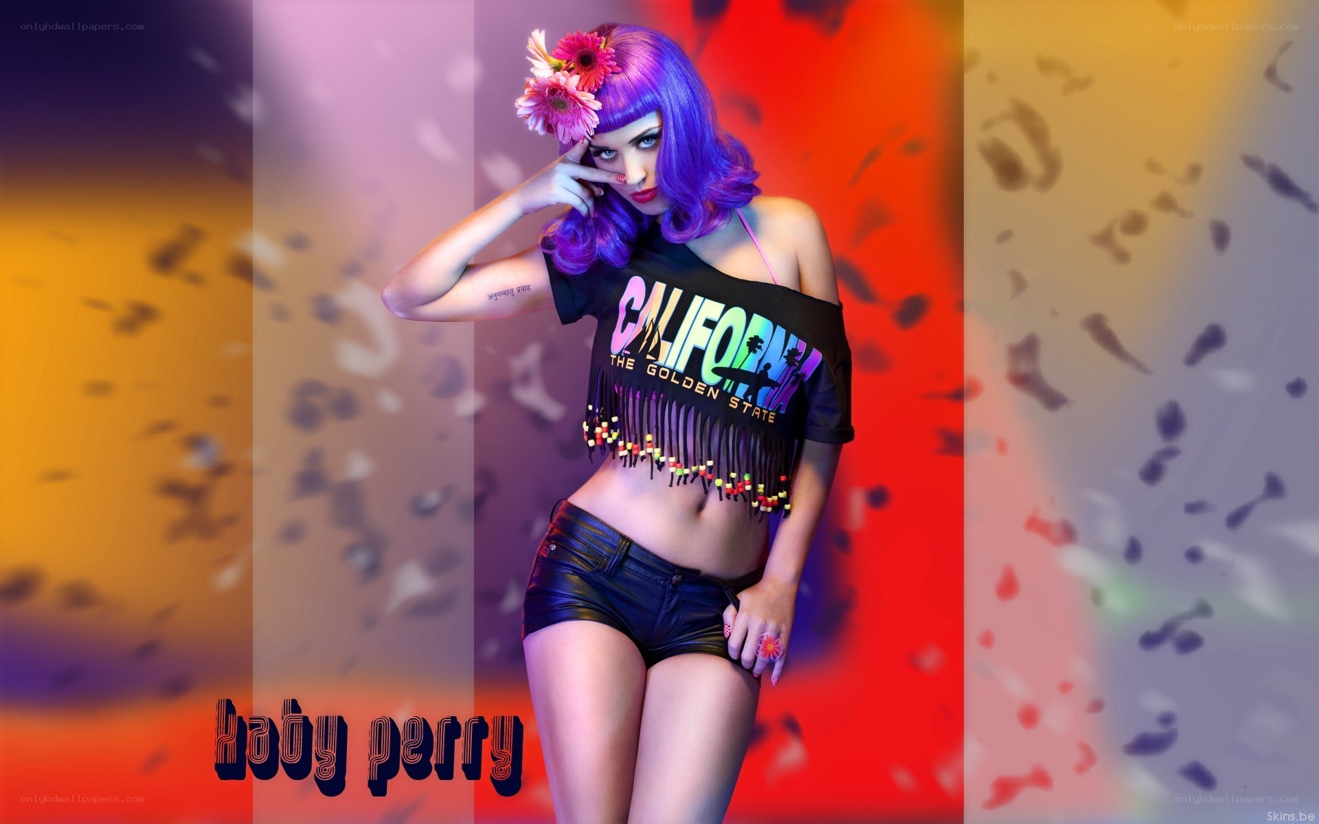 Katy Perry in purple wig
