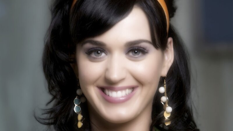 Katy Perry smiling portrait
