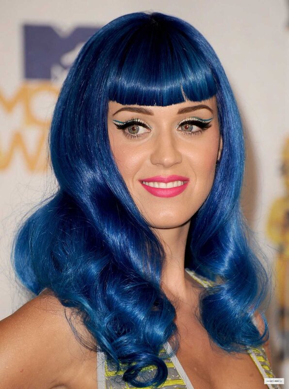 Katy Perry with blue hair