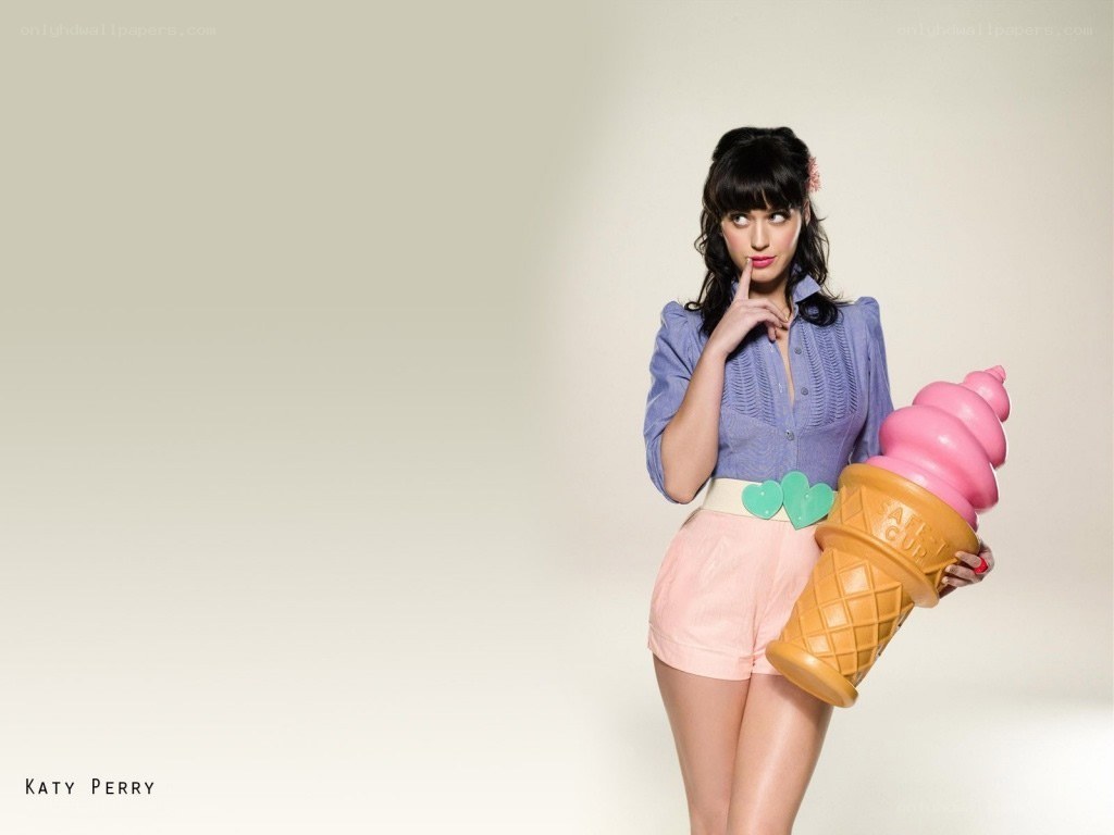 Katy Perry with giant ice cream