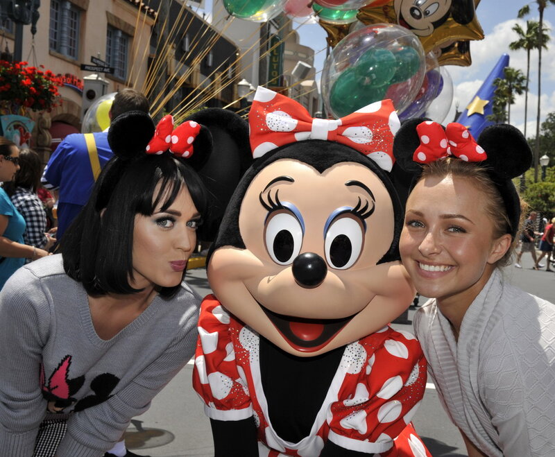 Katy Perry with Minnie Mouse — Red