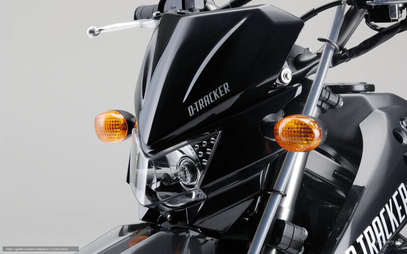 Kawasaki D-Tracker motorcycle front