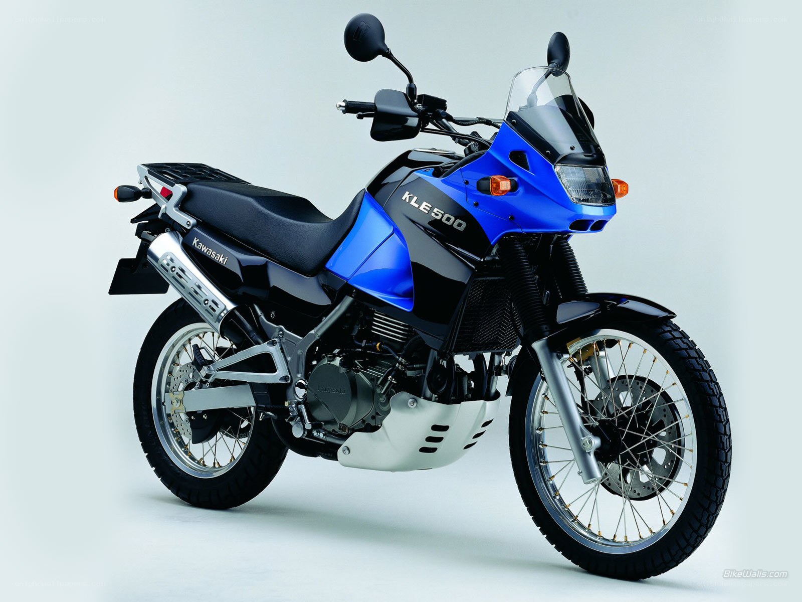 Kawasaki KLE500 motorcycle