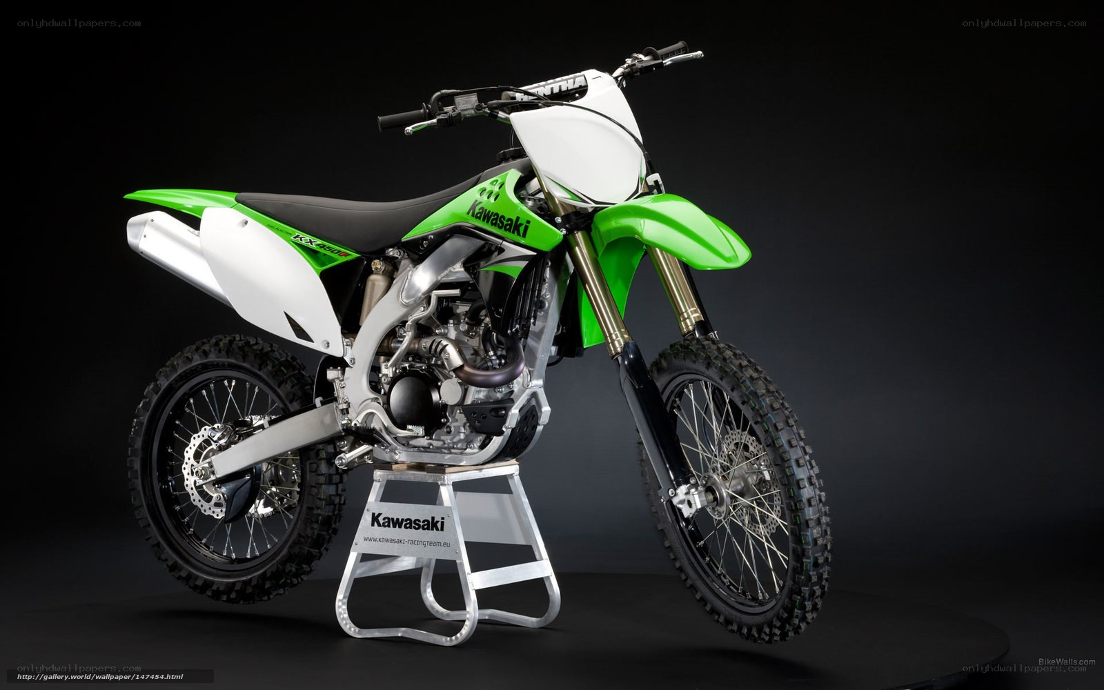 Kawasaki KX 450F dirt bike