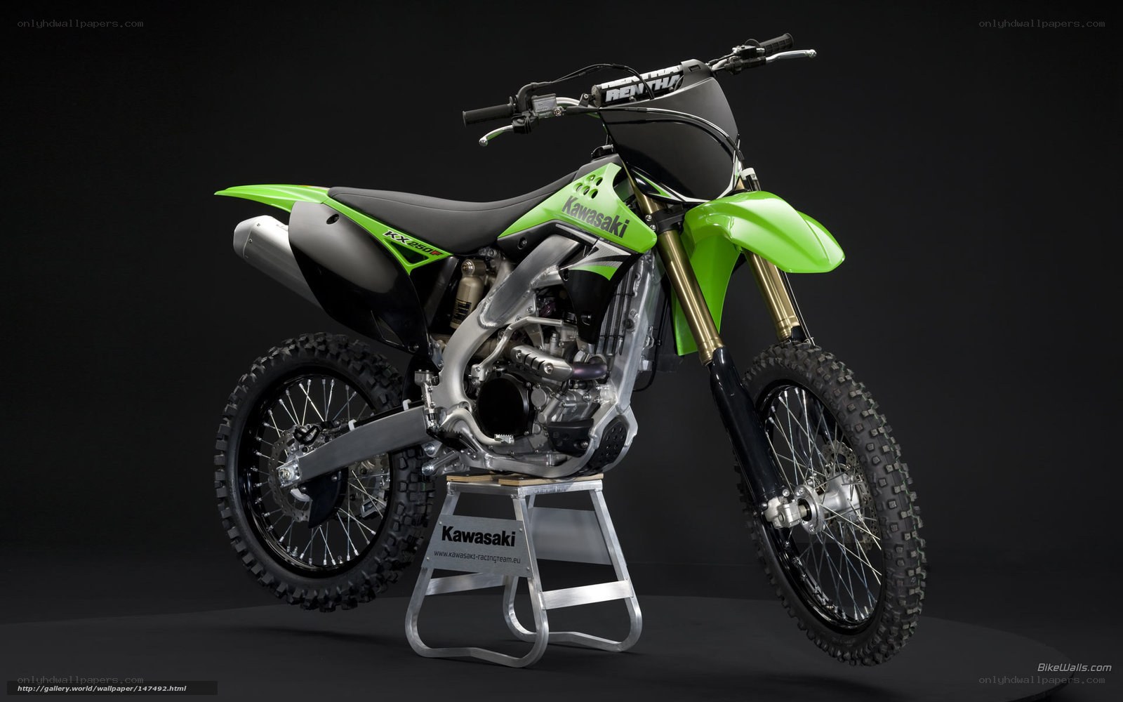 Kawasaki KX 85 dirt bike
