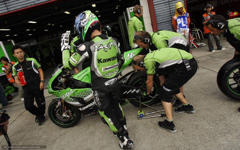 Kawasaki motorcycle pit stop