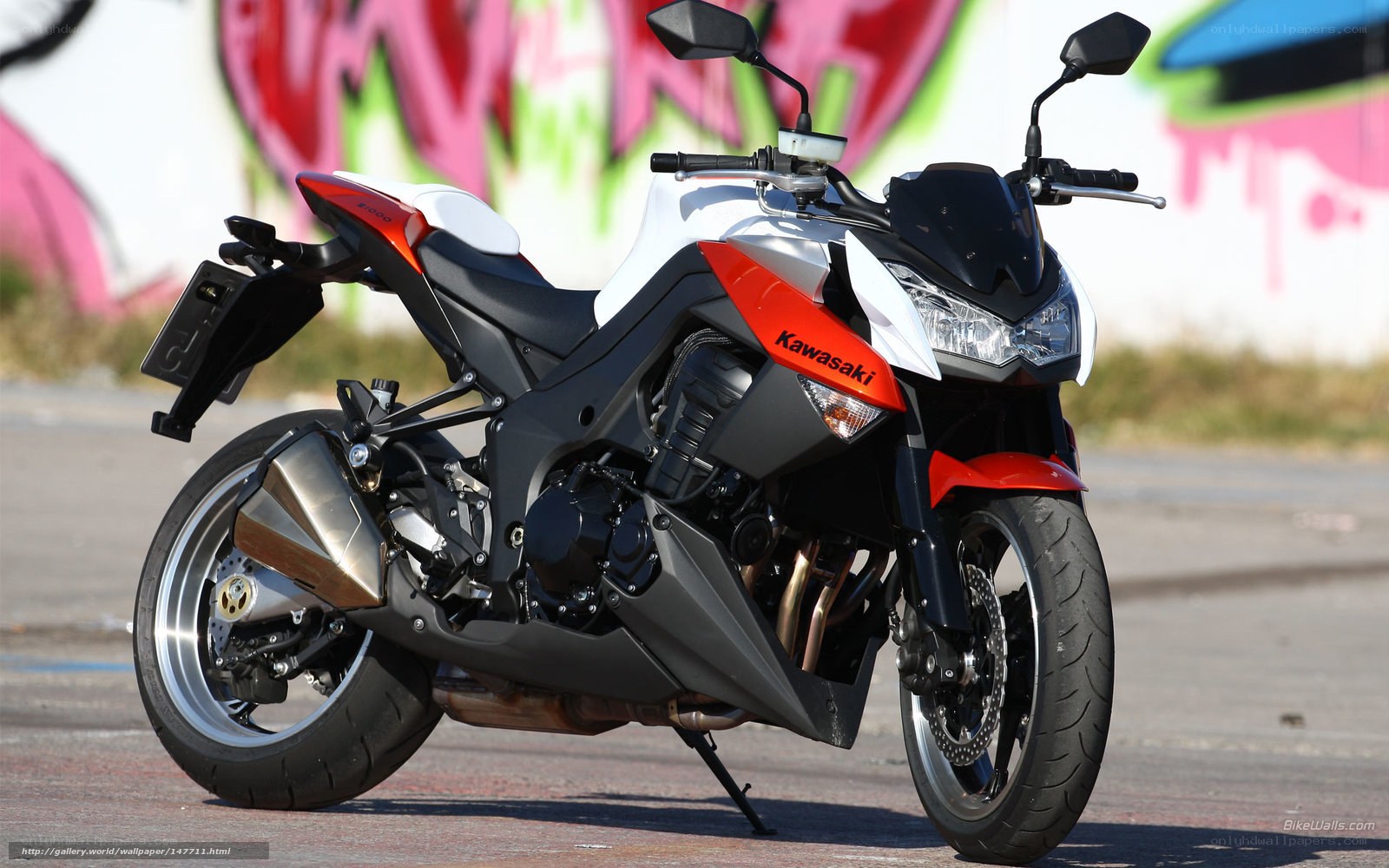 Kawasaki Z800 motorcycle