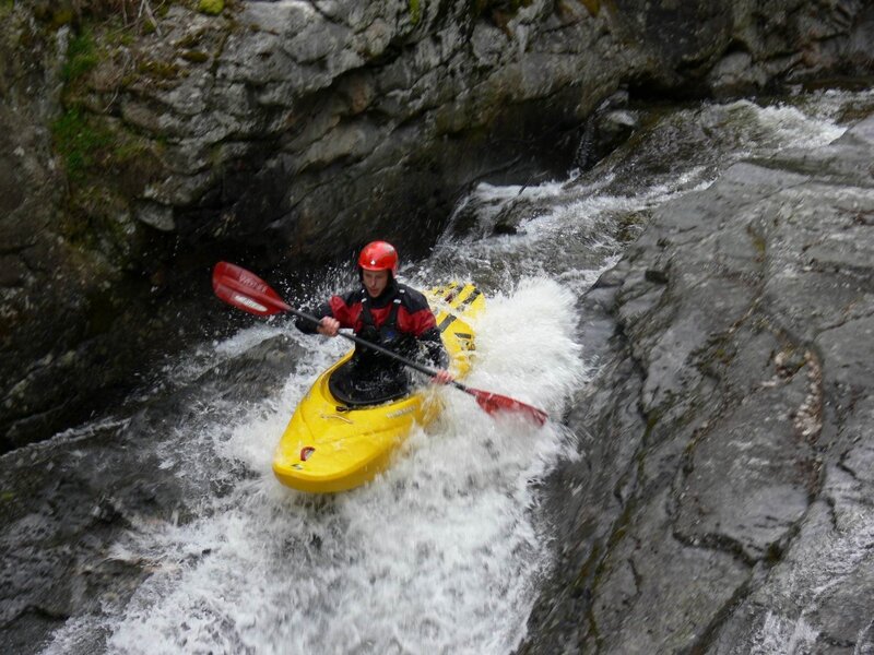 Kayaker in Rapids — Yellow, Dynamic