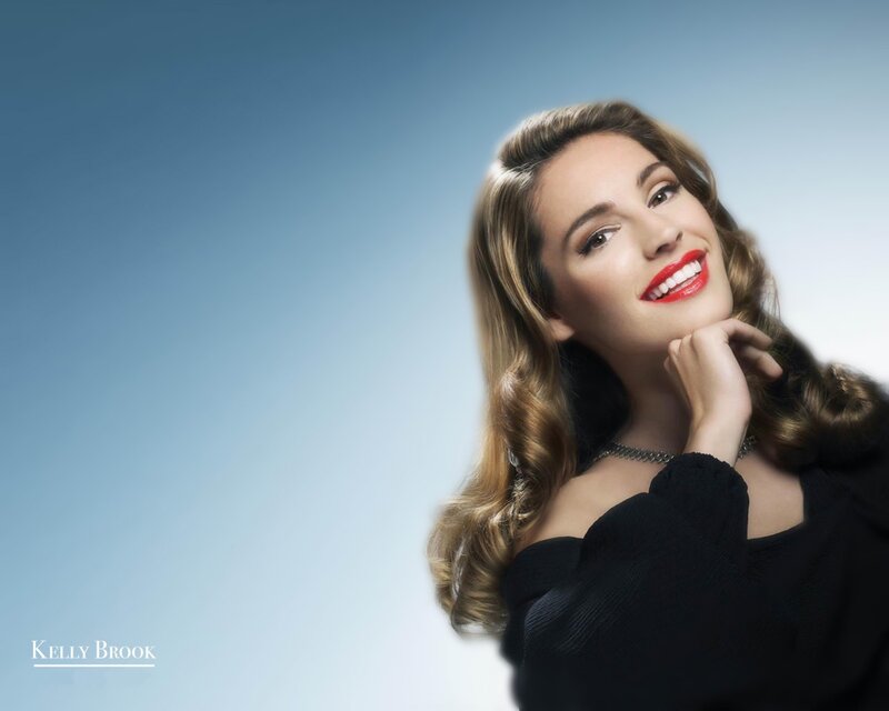Kelly Brook portrait