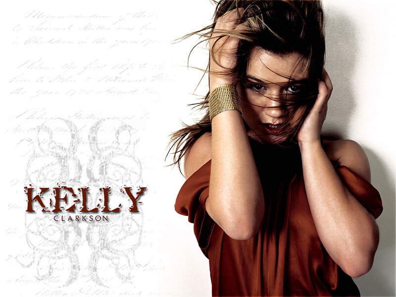 Kelly Clarkson promotional image