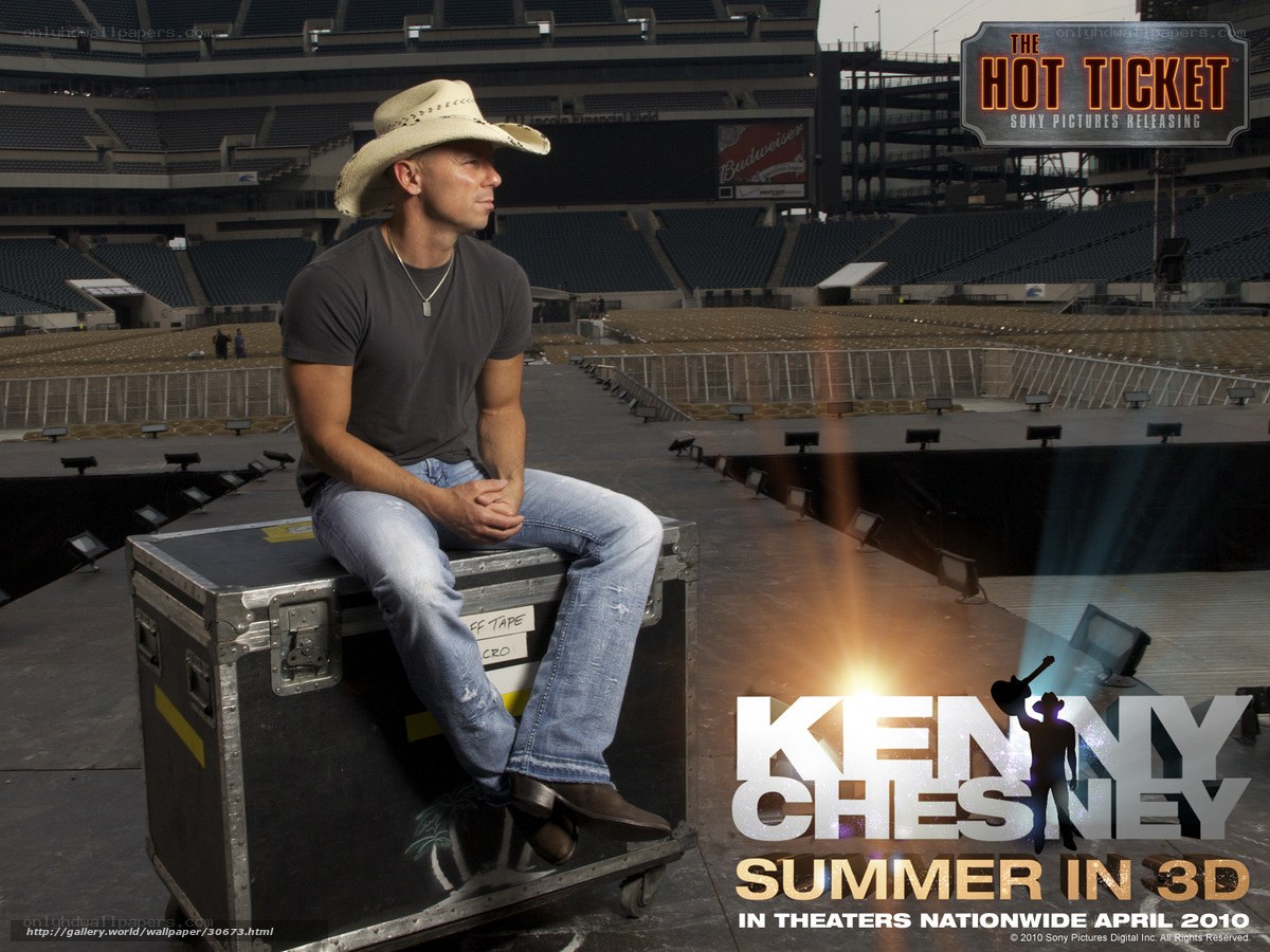 Kenny Chesney in stadium