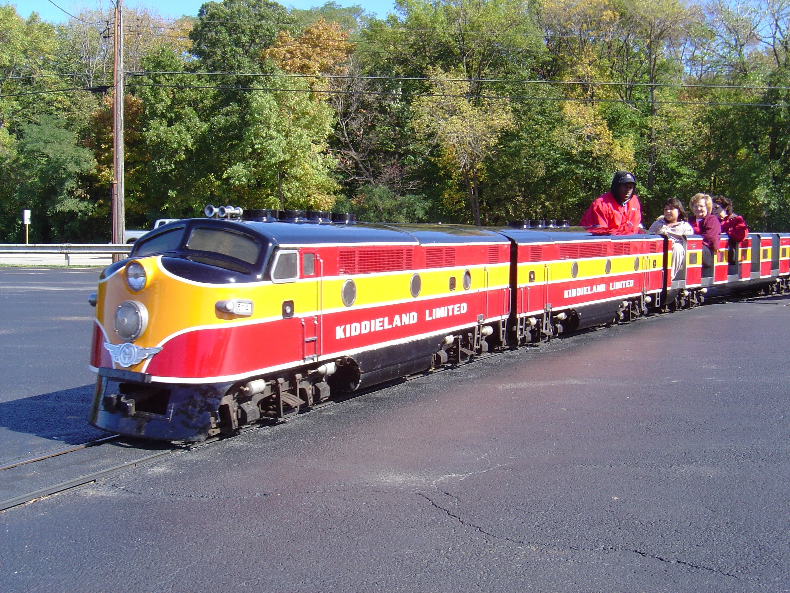 Kiddieland Limited train ride