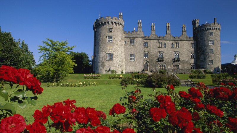 Kilkenny Castle — Red, Serene, Afternoon