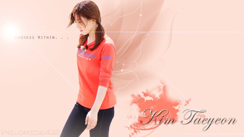 Kim Tae-yeon in red shirt