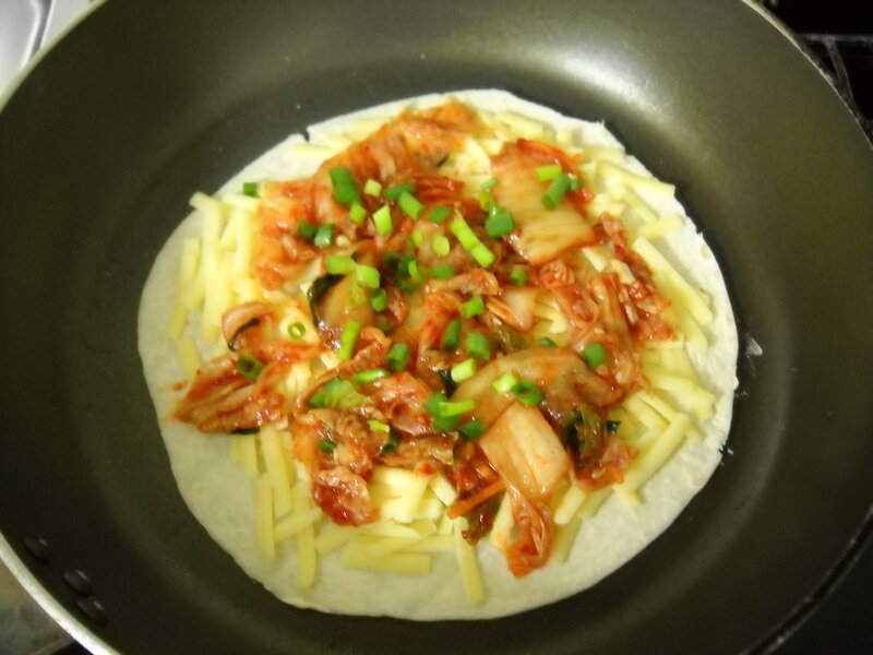 Kimchi Tortilla in Pan