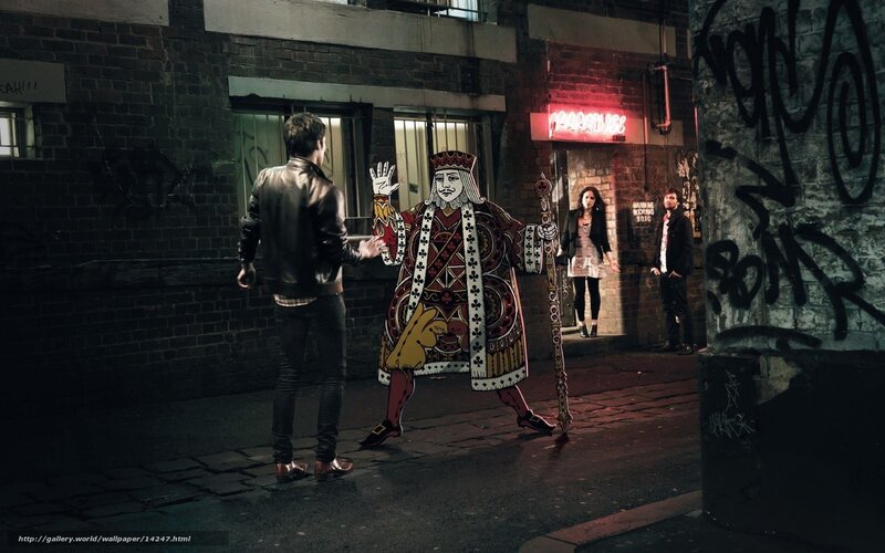 King of Hearts in the alley