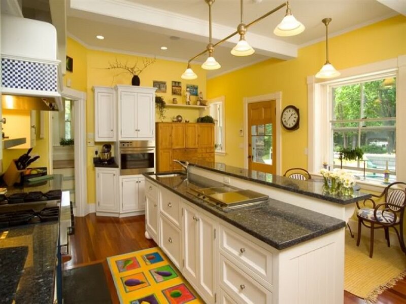 Kitchen with Island — Yellow