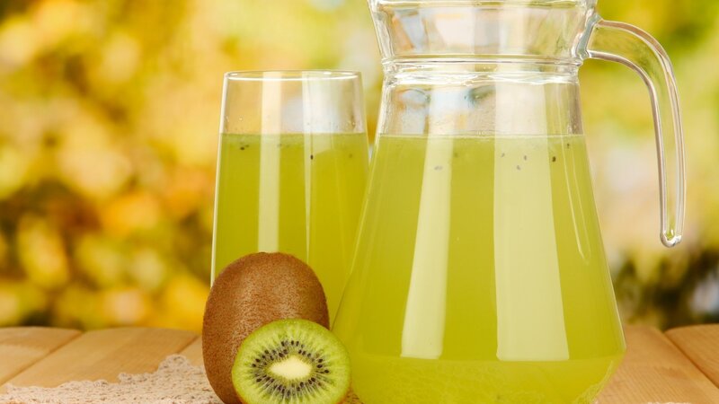 Kiwi Juice in Glass — Green