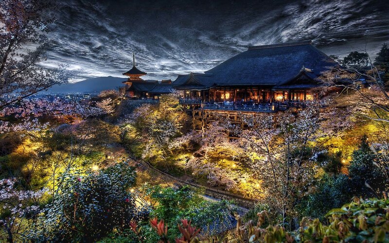 Kiyomizu-dera Temple