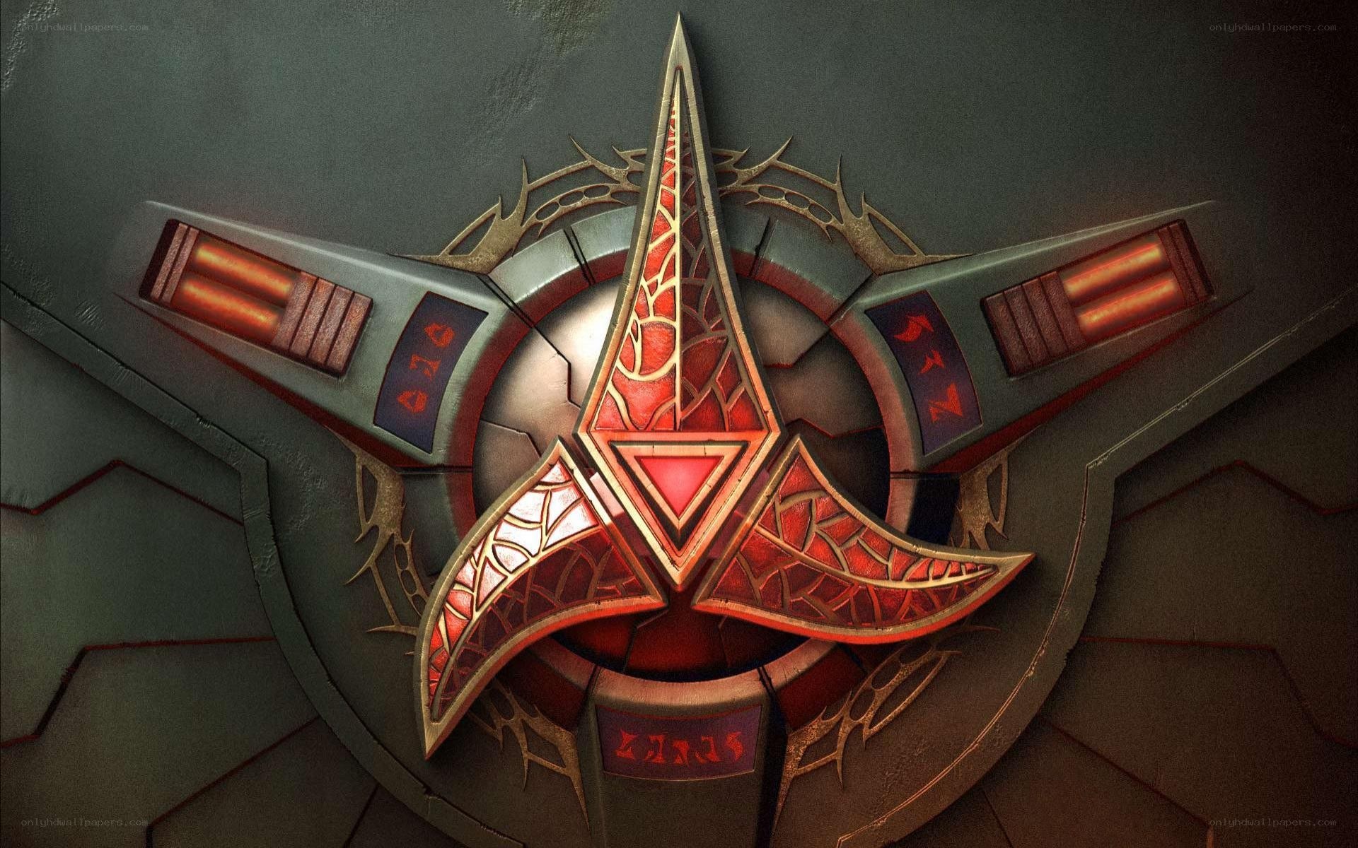 Klingon emblem on ship hull