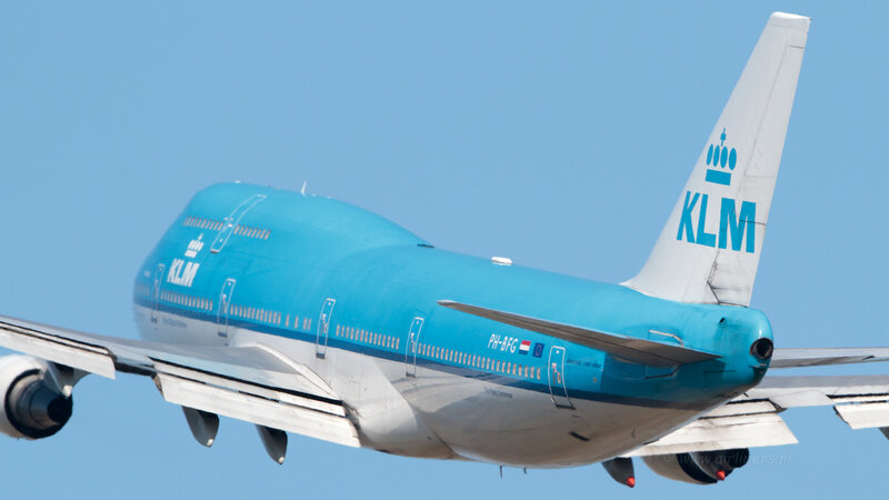KLM Boeing 747 Airplane — Blue