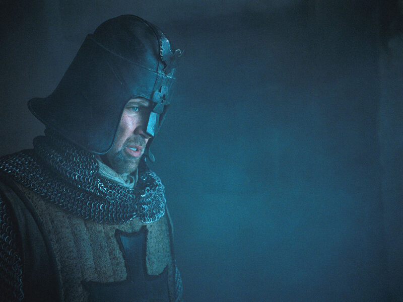 Knight in Chainmail Armor — Blue
