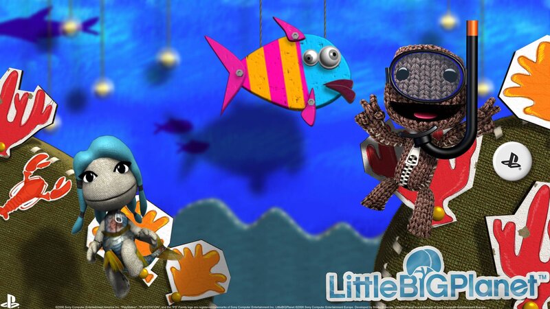 Knitted Characters Underwater