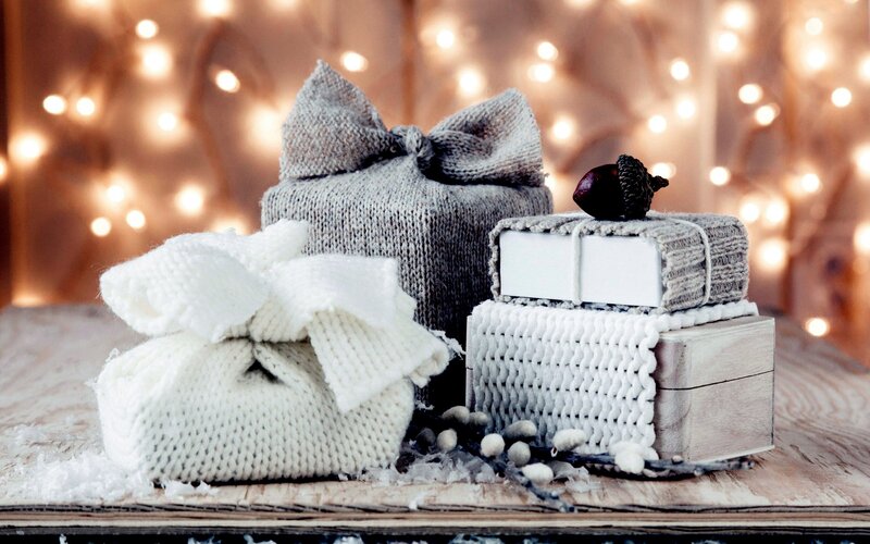 Knitted Gift Boxes — White, Cozy