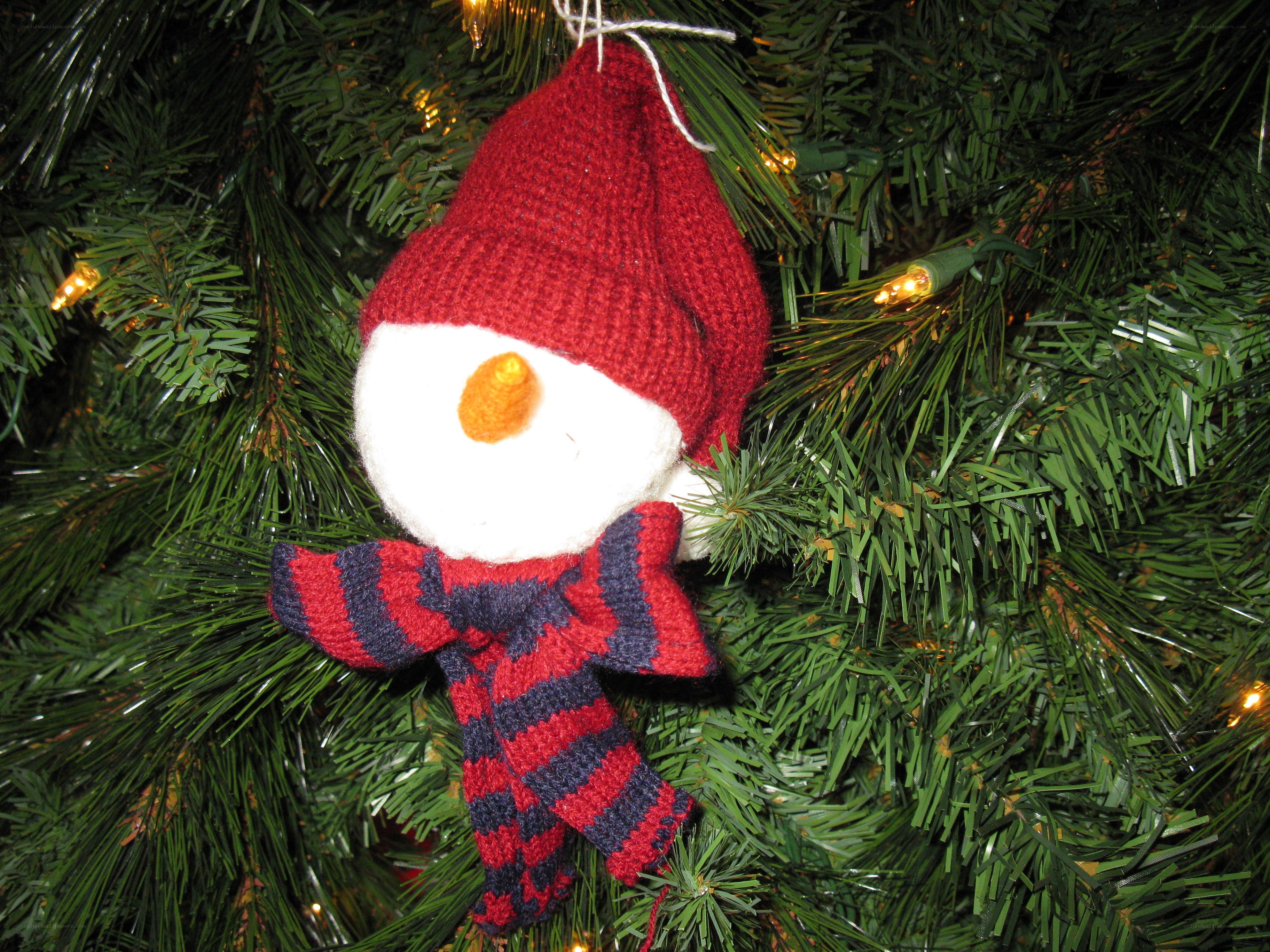 knitted snowman ornament