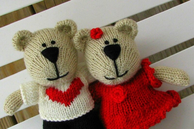 Knitted Teddy Bears — Beige