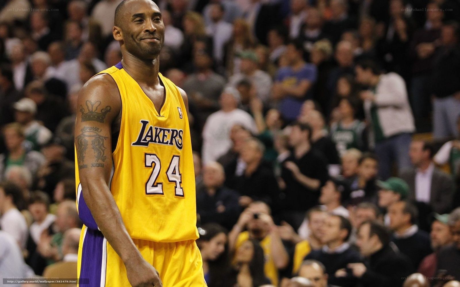 Kobe Bryant in Lakers jersey