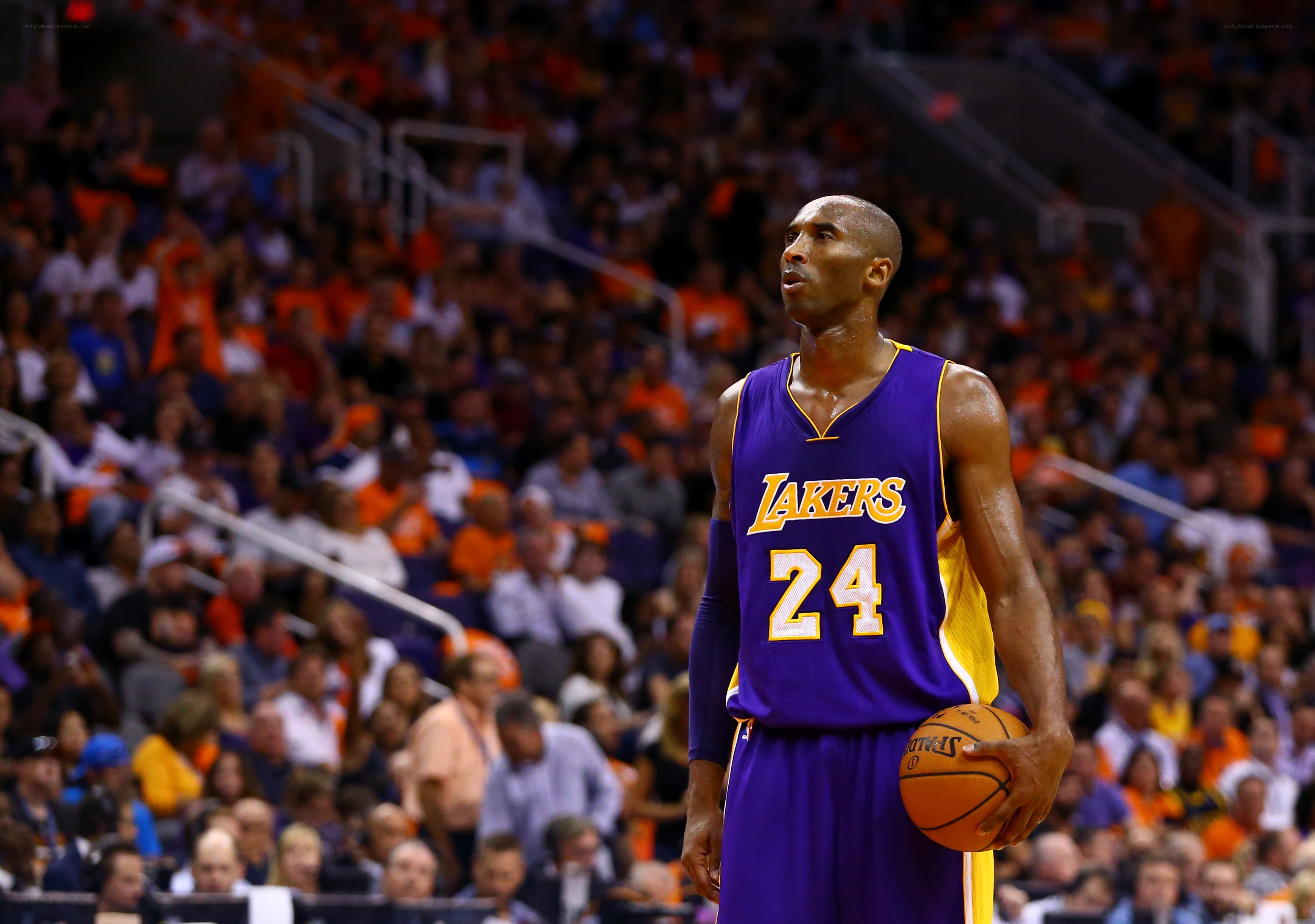 Kobe Bryant in Lakers uniform