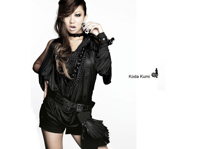 Koda Kumi in black outfit