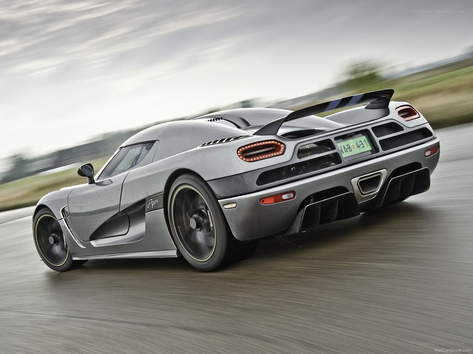 Koenigsegg Agera in motion