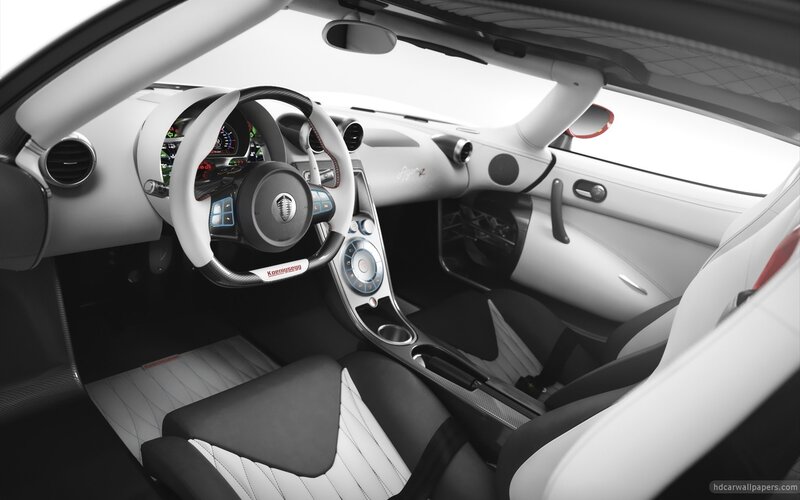 Koenigsegg Agera interior