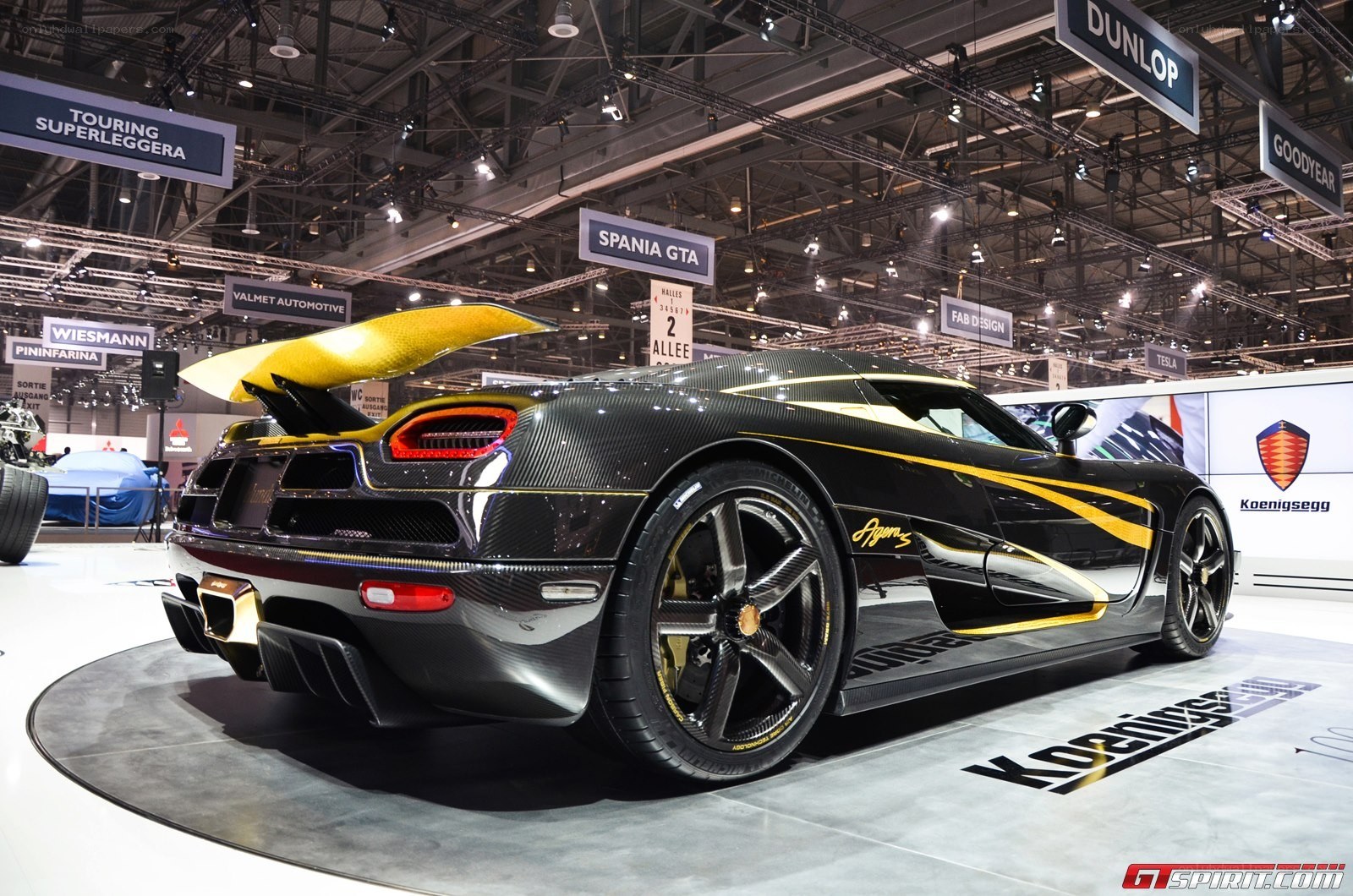 Koenigsegg Agera on display